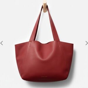 BNWT Minor History NYC Times Tote in Cherry Cola 🍒